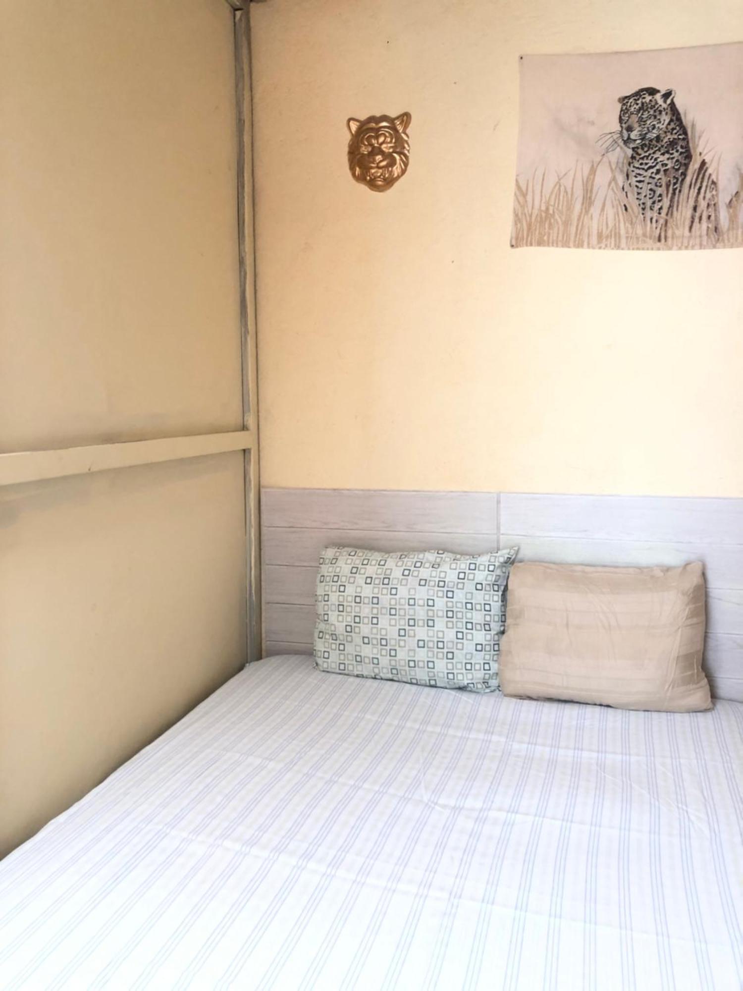 Hospedaje Basico El Jaguar Hotel Antigua Ngoại thất bức ảnh